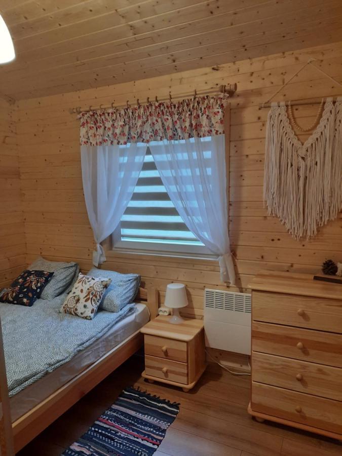 Domki Przy Jeziorze Wejsuny روسيان-نيدا المظهر الخارجي الصورة